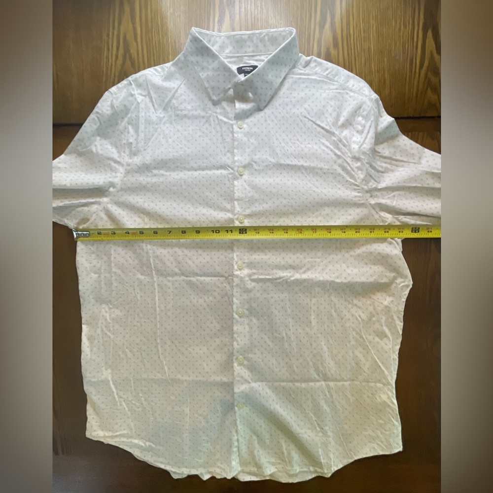 Express White Casual Patterned Button-Down Shirt - image 3